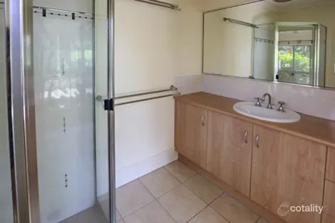 Property photo of 2 Greendale Close Brinsmead QLD 4870