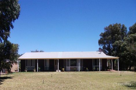 89 Brennand Rd, Dongara, WA 6525