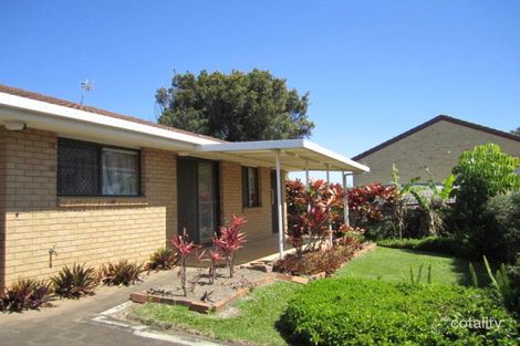 Property photo of 2/49 Government Road Labrador QLD 4215