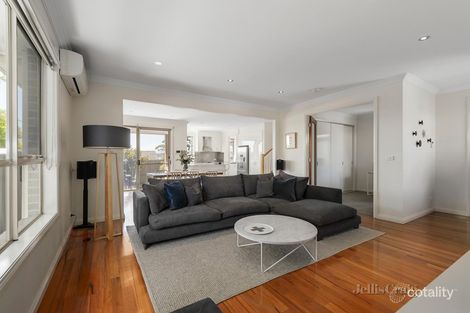 Property photo of 2/1 Station Avenue Ashwood VIC 3147