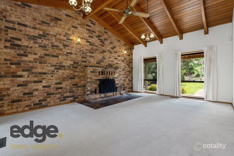 Property photo of 219 Longmore Crescent Wanniassa ACT 2903