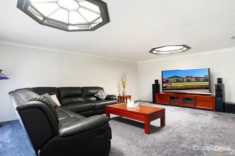 Property photo of 15 Newmen Close Wetherill Park NSW 2164