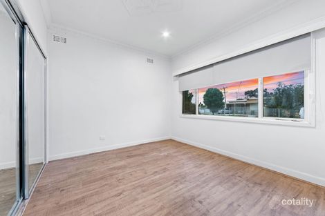 Property photo of 81 Oberon Avenue St Albans VIC 3021