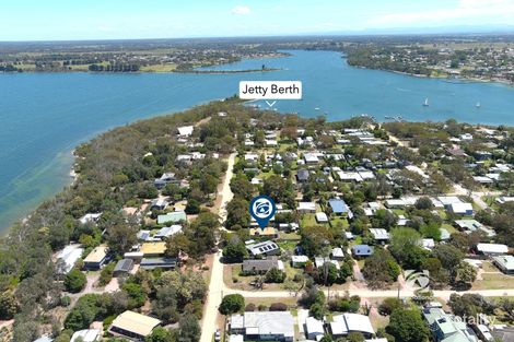 Property photo of 22 First Parade Raymond Island VIC 3880