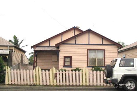 61 Macquarie St, Mayfield, NSW 2304