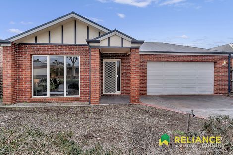 Property photo of 8 Sassafras Drive Sunbury VIC 3429