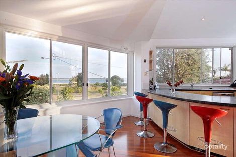 Property photo of 2 McMillan Avenue Sandringham NSW 2219