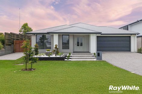 13 Copper Cres, Greenbank, QLD 4124