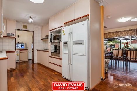 2 Markaling Cl, Hillman, WA 6168