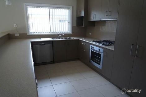 Property photo of 1/585 Livermore Street Lavington NSW 2641