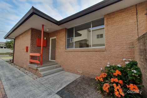 2/8 Storey St, Oak Flats, NSW 2529