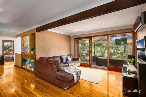 Property photo of 25 Kooranga Crescent Cordeaux Heights NSW 2526
