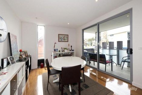 Property photo of 6/18A Ivanhoe Parade Ivanhoe VIC 3079