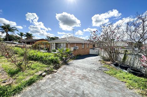 Property photo of 43 Donalbain Circuit Rosemeadow NSW 2560
