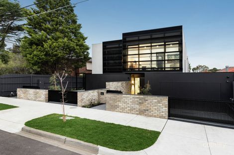 18a Marriage Rd, Brighton East, VIC 3187