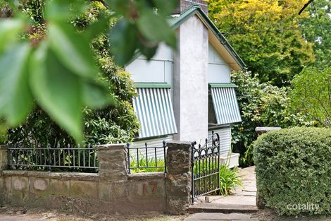 Property photo of 17 Westbourne Avenue Wentworth Falls NSW 2782