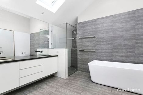 Property photo of 96 Pascoe Vale Road Moonee Ponds VIC 3039