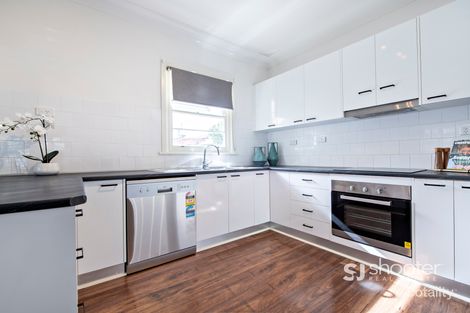 Property photo of 2 Hutchins Avenue Dubbo NSW 2830