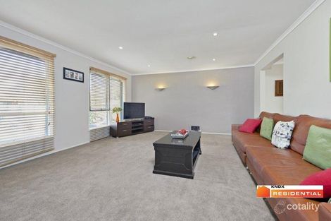 Property photo of 28 Applegum Crescent Ferntree Gully VIC 3156