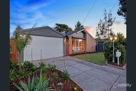 Property photo of 5 Pimpala Avenue Seaford VIC 3198