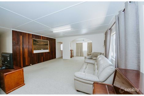 Property photo of 21 Denning Street Park Avenue QLD 4701
