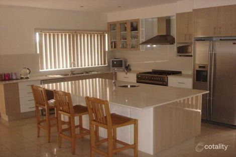 Property photo of 2 Turquoise Crescent Bossley Park NSW 2176