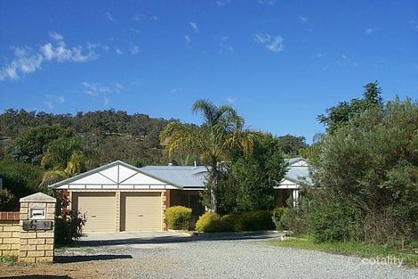 6 Prichard Rd, Greenmount, WA 6056