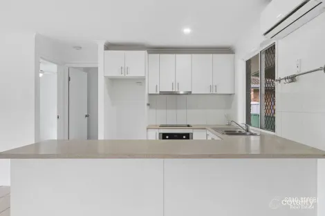 Property photo of 73 Studio Drive Oxenford QLD 4210