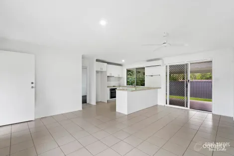 Property photo of 73 Studio Drive Oxenford QLD 4210