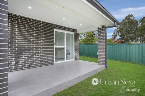 Property photo of 12 Raht Place Doonside NSW 2767