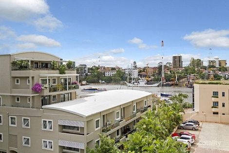 Property photo of 41/15 Goodwin Street Kangaroo Point QLD 4169