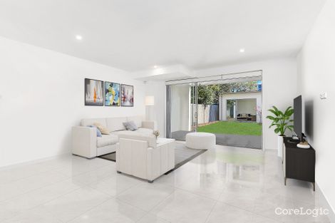 Property photo of 124 Banksia Street Botany NSW 2019