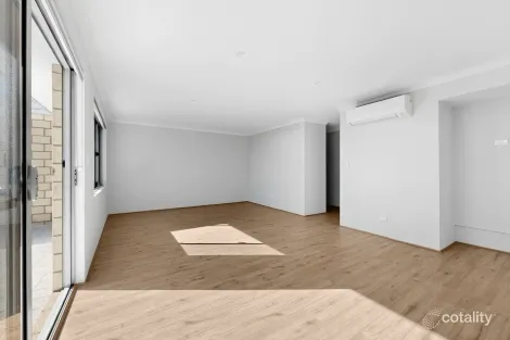 Property photo of 29 Cardinal Loop Lakelands WA 6180