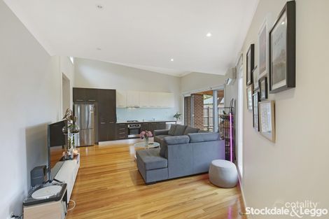 Property photo of 7/6-8 Box Street Reservoir VIC 3073