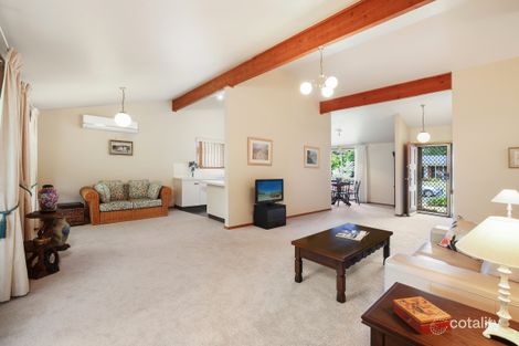 Property photo of 10 Greenlee Street Green Point NSW 2251