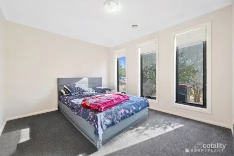 Property photo of 7 Robinson Drive Weir Views VIC 3338