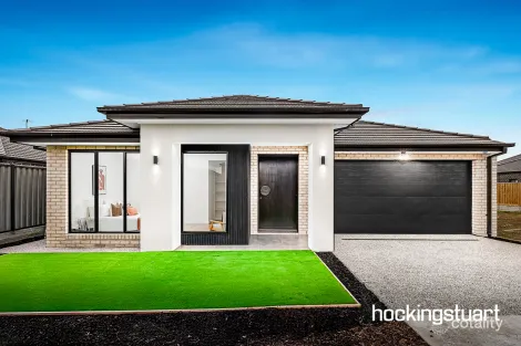 Property photo of 51 Dahlia Crescent Mickleham VIC 3064