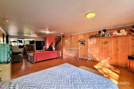 Property photo of 11 Annie Street Irvinebank QLD 4887