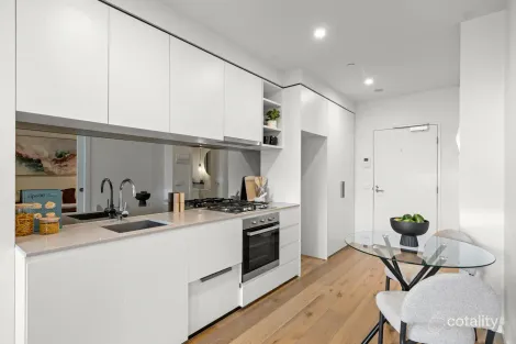 Property photo of 207/64 Keilor Road Essendon North VIC 3041