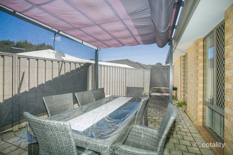 Property photo of 94 Panozza Circle Maddington WA 6109