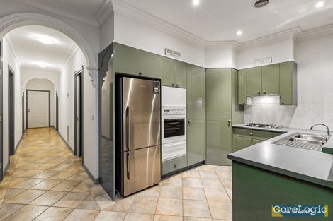 Property photo of 12 McGuire Crescent Williamstown VIC 3016