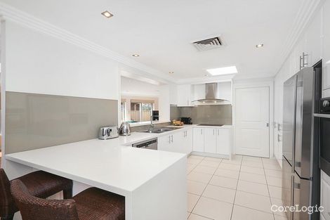 Property photo of 12 Drummoyne Crescent St Johns Park NSW 2176