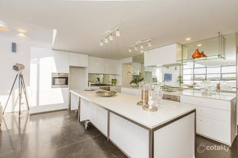 Property photo of 30/8 Trenerry Crescent Abbotsford VIC 3067