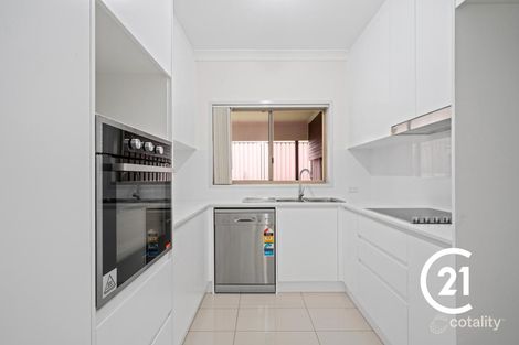 Property photo of 2/135 Rex Road Georges Hall NSW 2198