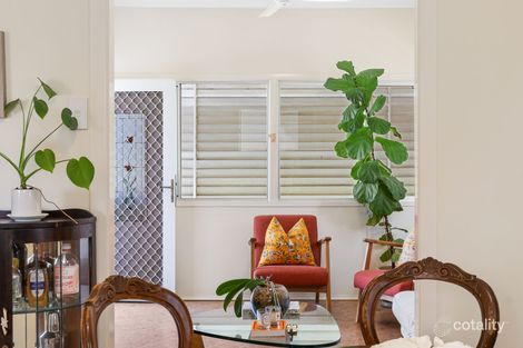 Property photo of 18 Haylock Street Wynnum QLD 4178