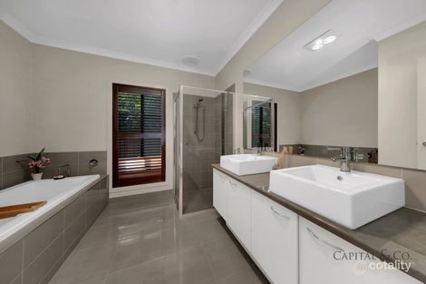 Property photo of 55 Saltlake Boulevard Wollert VIC 3750