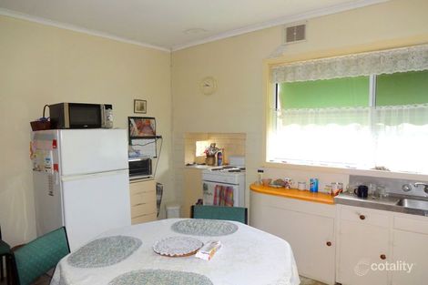 Property photo of 9 Hamilton Crescent Wangaratta VIC 3677