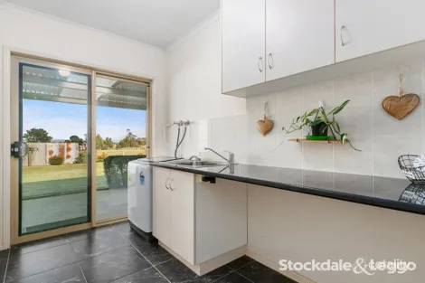Property photo of 186 Bassetts Lane Glengarry VIC 3854