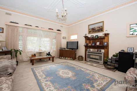 Property photo of 22 Ashby Way Kilsyth VIC 3137