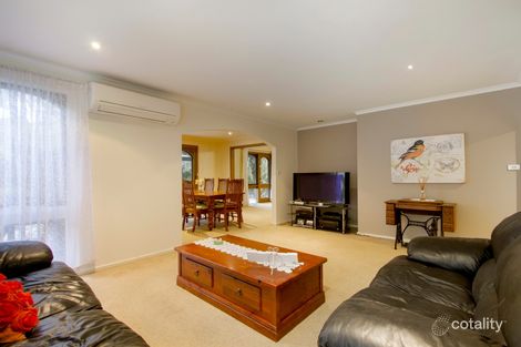 Property photo of 13 Raphael Crescent Frankston VIC 3199